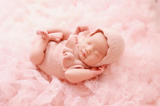 博罗宝宝几个月可以抬头 博罗宝宝几个月可以抬头